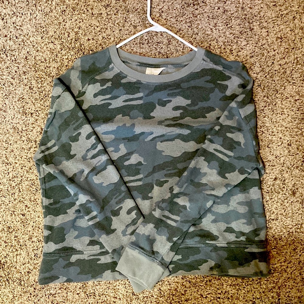 Camouflage sweatshirt